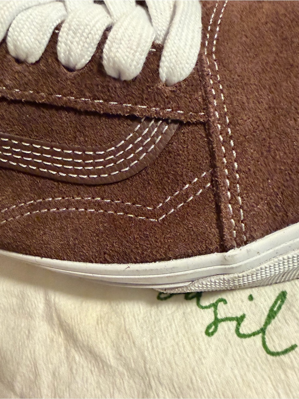 Men’s Brown Suede Skate Shoe with White Laces